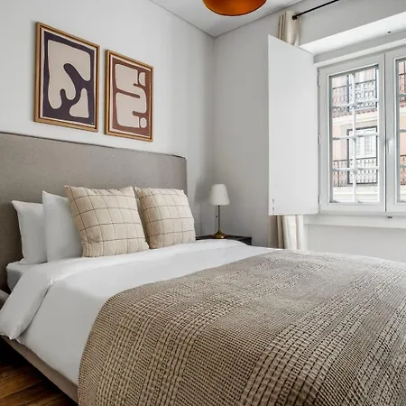 Homestay Private At Baixa 1 *